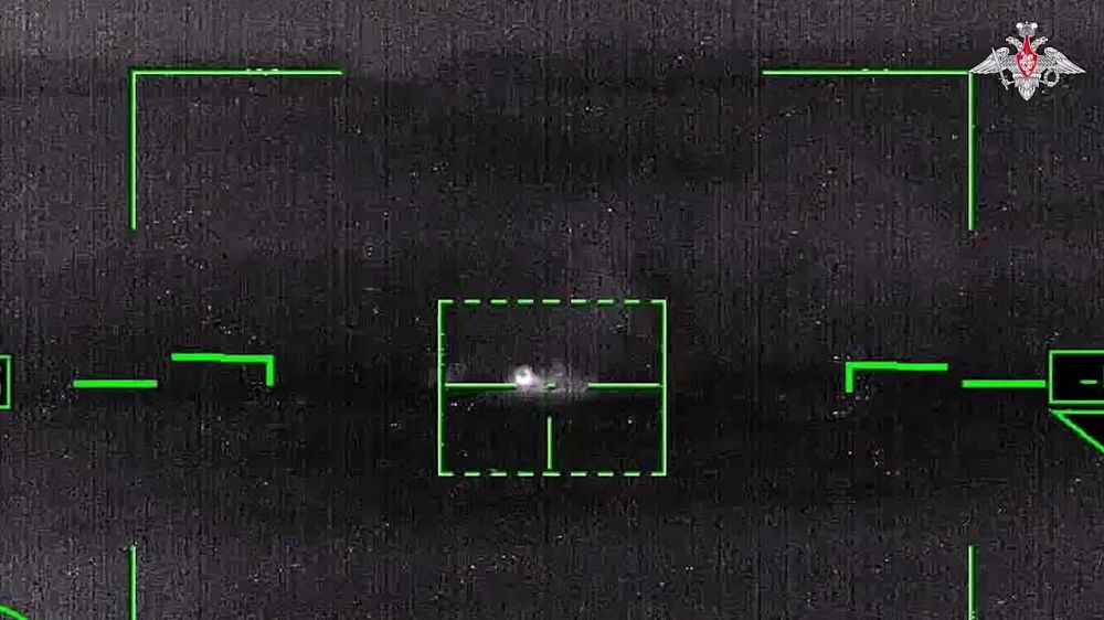 Юрий Котенок: Запорожское направление - работа российского вертолета Ка-52 по бронированной машине ВСУ и ее уничтожение управляемой ракетой