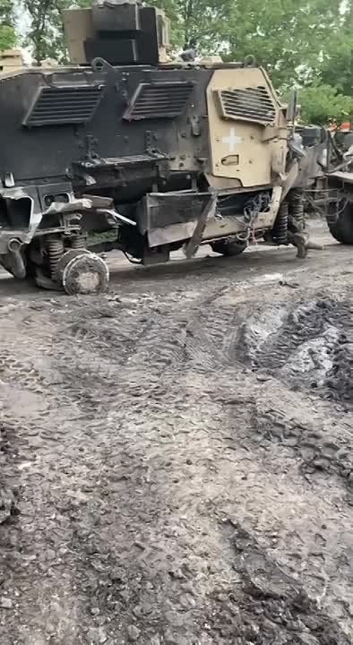��������� ������������ ��������������� International MaxxPro ���������� ��������