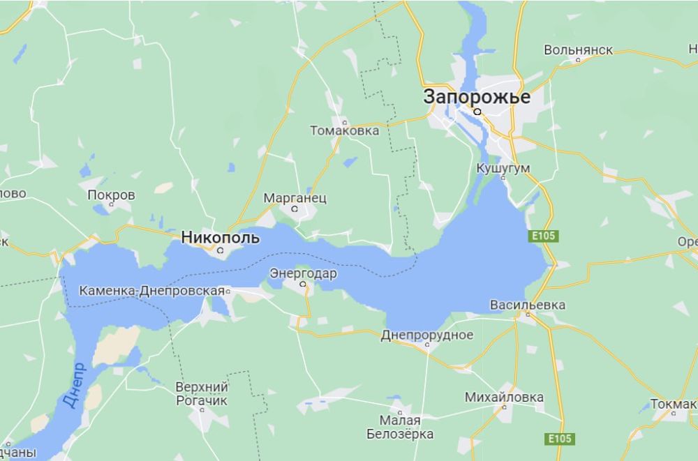 Юрий Котенок: Каховское водохранилище в районе Энергодара и Запорожья на карте (каким оно было до подрыва ГЭС) и на свежем спутниковом снимке