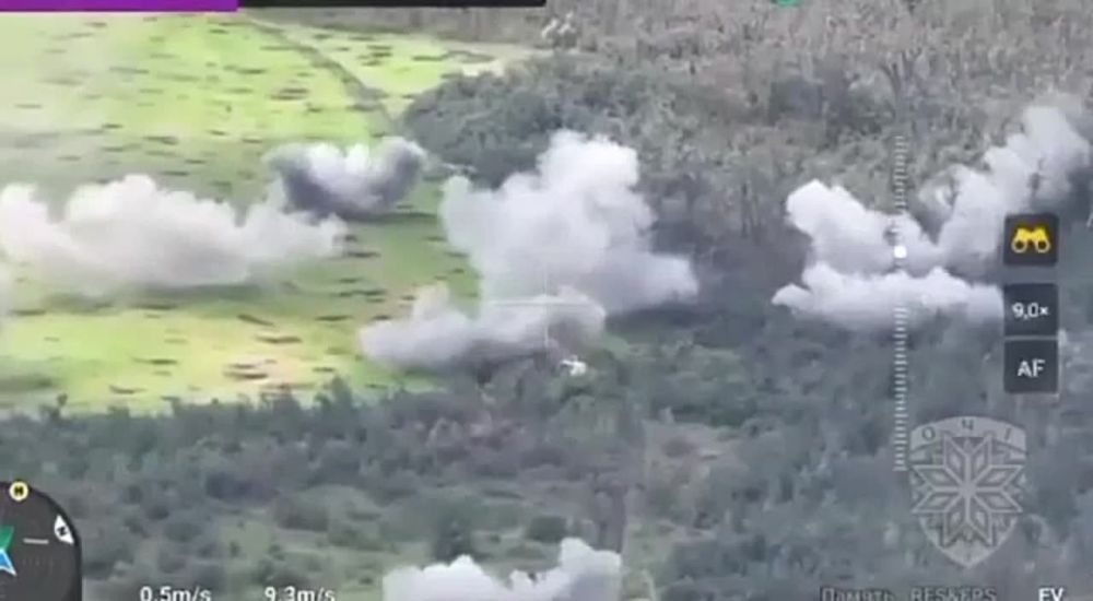 Андрей Руденко: Запорожье, хохлов накрывает БМ-21 Град