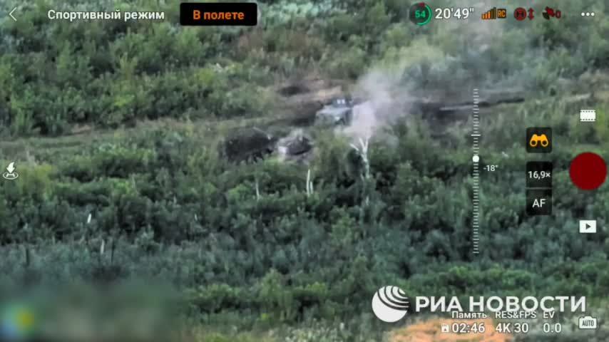 ����� ���������� 110-� ��������� �������������� ������� ���������� ���� �-64 � ��������������� HMMWV ���������� �������, ������� �������� ��������� �� ���������� ����������� (���)