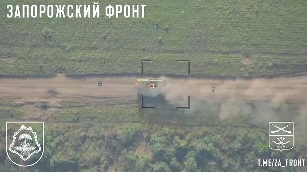 Евгений Лисицын: Финский БТР XA-180 Sisu доездился на Запорожском фронте