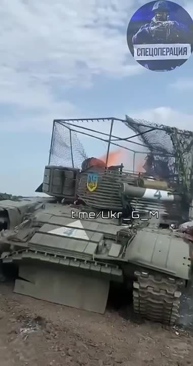 Андрей Руденко: На Запорожском направлении догорает танк Т-72