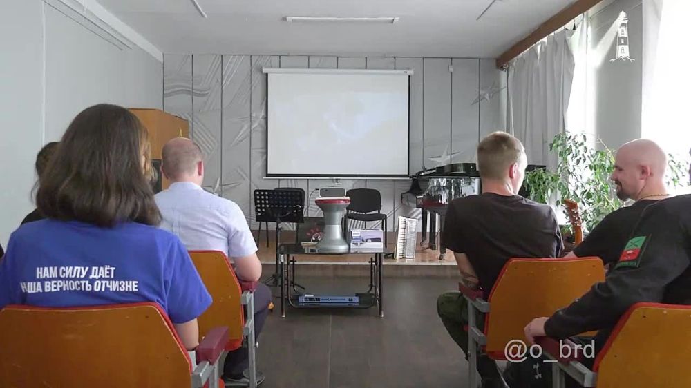 1 �������, � ���� ������ ���������� ������, �������� � ������ ������� ����� 1914-1918 �����, � ����� "������" ���������� �����������, ������������ � ���� �������� ����