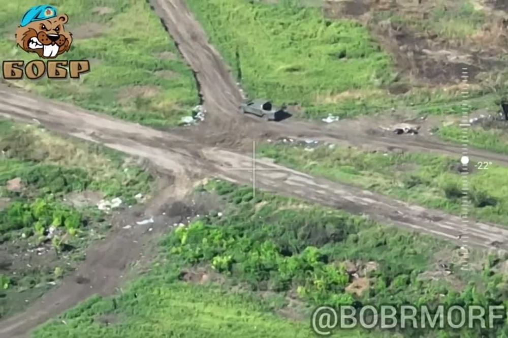 Евгений Лисицын: Очередные кадры подрыва пикапа украинских боевиков на Запорожском фронте