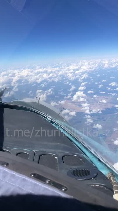 Юрий Котенок: Редкие кадры из зоны СВО — сброс авиабомб ФАБ-500М62, оснащенных УМПК, с бомбардировщика Су-34