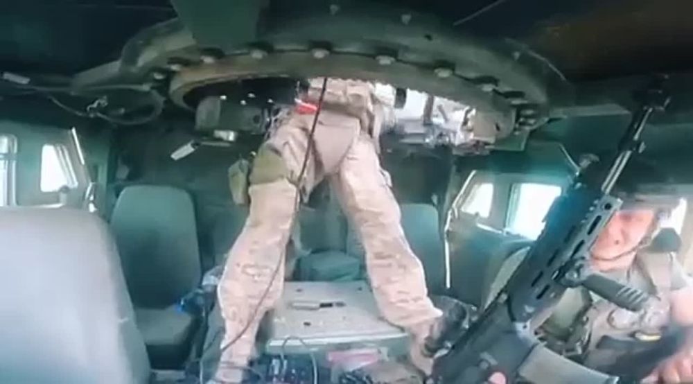����� �� ��� Bradley.. ����� ������� ������������ ����������� � ���������� ���������, ������� �� ����� ������ �������� �� ��������������� ���� �� �� ��������� ��������� ���������
