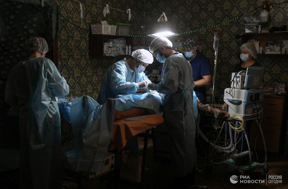 Боевик "Азова"* рассказал, как россияне лечили его после ранения