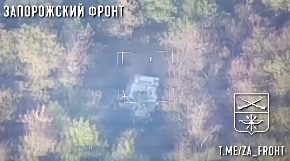 ����������� HMMWV ��� ���-�� �� ������
