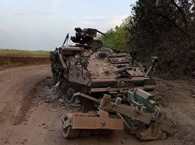 82-� ��������-��������� ������� ���, ������� ������� ������������� �� ����������� �����������, �������� 10% ����� ��� �������������� M1132, ����� Forbes