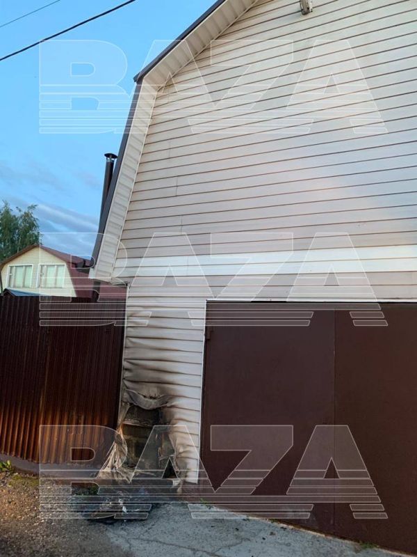 �� ������ Baza, ����� ����������� ������ � �������� ������� ���� ������� ��������, �� �������� ��� ������ �������� �����