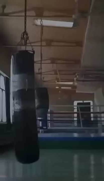 ��� �� �� ����! ����, ���������� � ��������! �� �� �����, ��� ������ �������! � ������ ��� ������� �� ���, � �����-�� ������� �������! �� �� ������! ����� ������ ���������� ����� �������, �� ������� ���� ����� ������ � ���� �������! ���� ����!!!