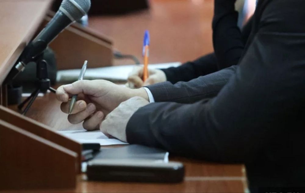 «Комиссия правительства РФ не поддержала законопроект, который освобождает от уголовного преследования лиц, решивших стать...