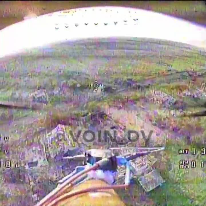 Евгений Лисицын: Российские ударные дроны наносят удары по технике укронацистов