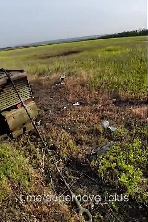 Евгений Лисицын: Хохлы с интересом разглядывают очередной уничтоженные Леопард