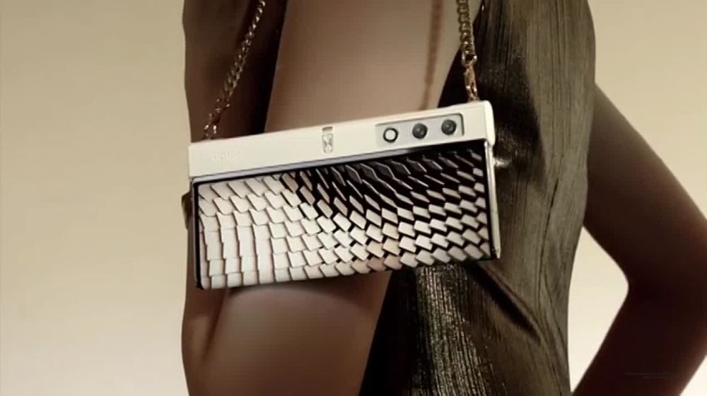 IT-�������� ����� ������: Honor ����������� Honor V Purse � ������ � ���� ���������-������