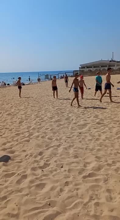 ���������� ������� �����-���ѻ ������-��������� ���������� ����� ����������� ��� ������� ������-������������� ���� � ������ ��������� �� ���� ��������� ���������