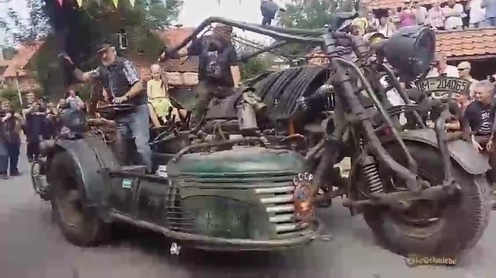 ����������� � Panzerbike, ����� ������� � ���� �������� � ���������� �� ���������� �����