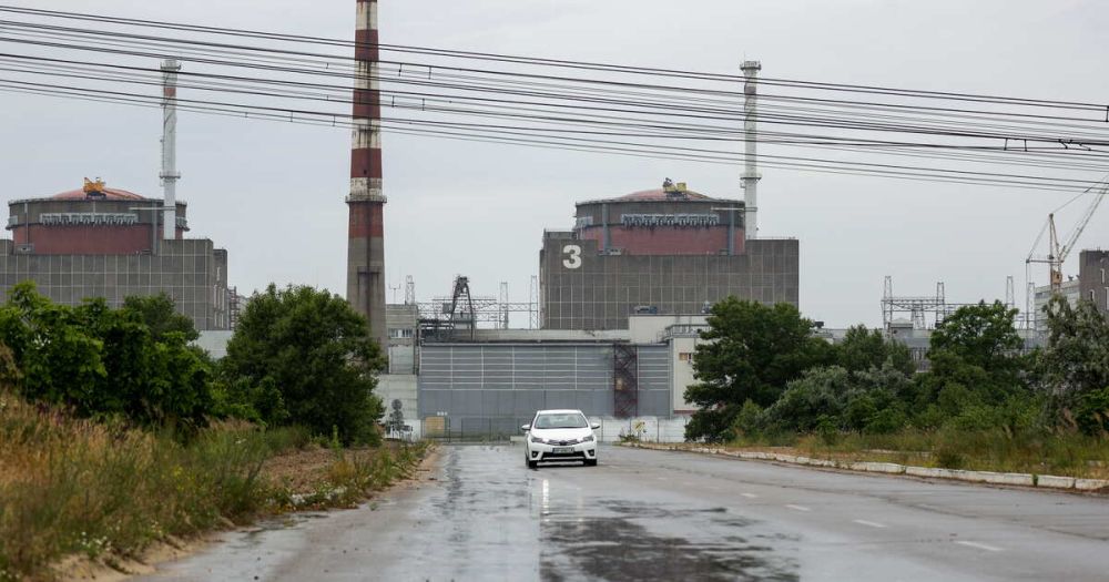 Гросси: эксперты МАГАТЭ продолжают слышать взрывы на расстоянии от ЗАЭС