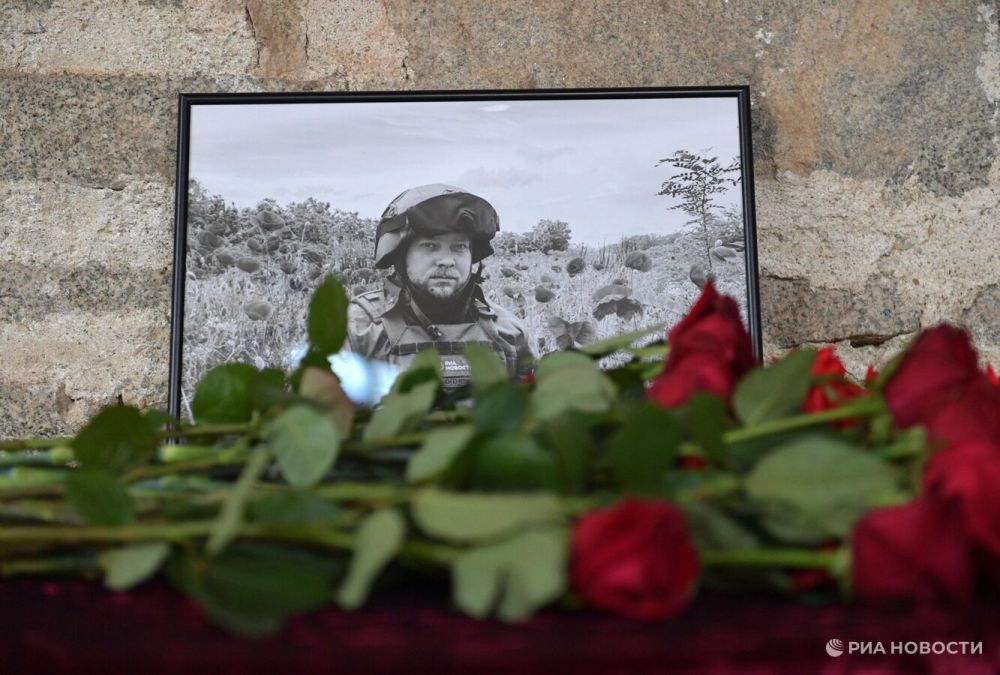 Режиссер фильма "Священная война" посвятил его погибшему военкору Журавлеву