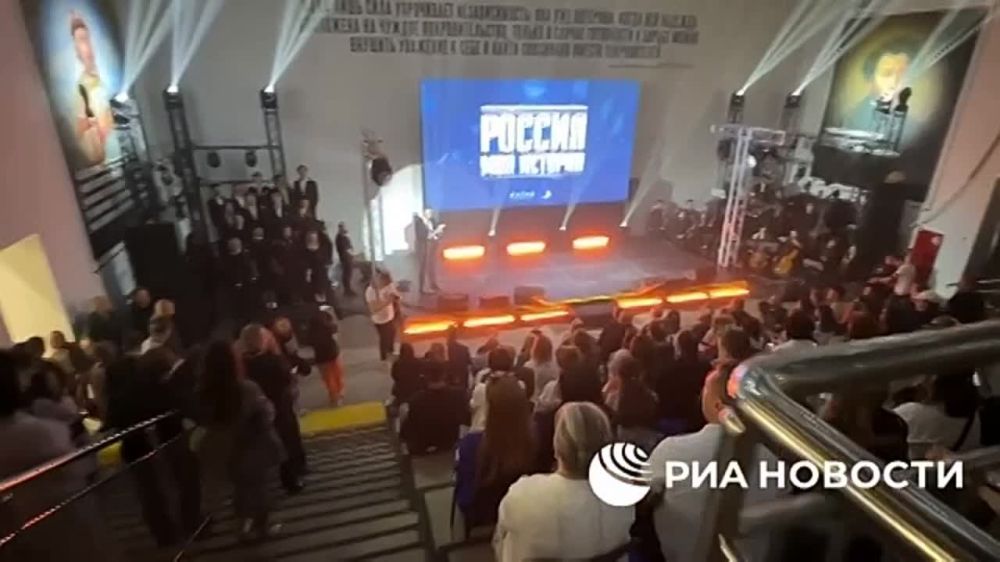 �������� ������ �������������� ������������ ���� "������ - ��� �������" � ����������