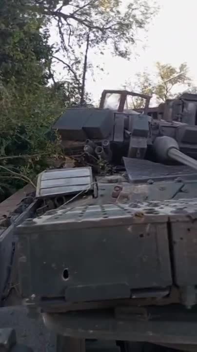 ������������ ������ ������ ������ M2A2 Bradley ODS-SA, ���������� ������� ���������� ������������ ������ BRAT, ���������� � ������ �������� ����������� �������