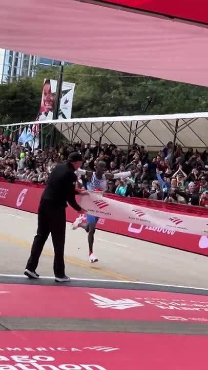#�������������. � ������ �������� ������� ��� - ����� ����������� ������, ������� �������� ������ ������� ������, �������� ��������� � ������ �� 2 ���� 35 ������