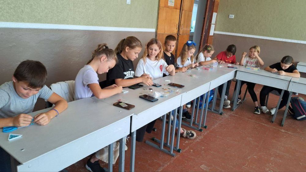 Кружок по бисероплетению (создан в 2016 году) ГКУ ЗО "Центр детско-юношеского творчества" г. Каменка-Днепровская