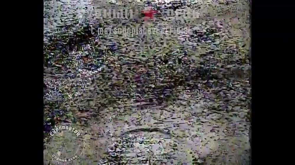 Евгений Лисицын: Операторы наших дронов уничтожают купольные камеры противника, лишая его возможности вести наблюдение у Работино на Запорожском фронте