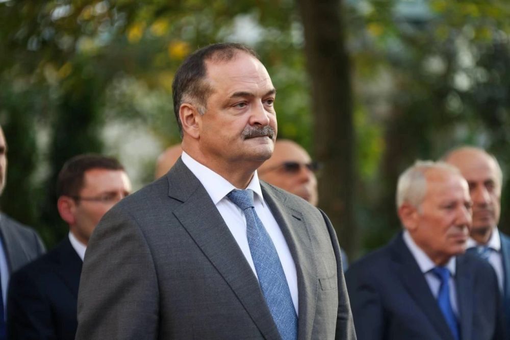 ����� ��������� ������ ������� ��������� ������� ���������� ������������� ������ � 80-������ �� ��� ������������ �� �������-���������� �����������