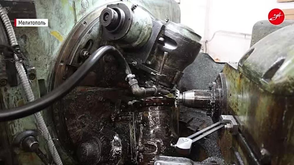 Министр промышленности и энергетики Запорожской области Николай Еланцев осмотрел завод МПК в Мелитополе