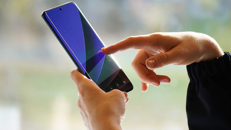 Правительство РФ просят отменить роуминг на территории новых регионов