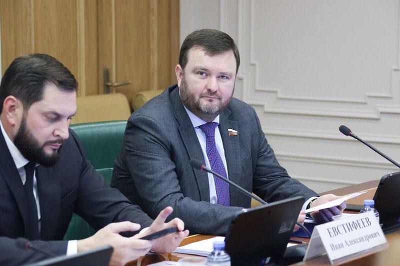 ������� ������: � ���� ������������� �������� � ����� ������������ ������������� �������������� ������� ��������...