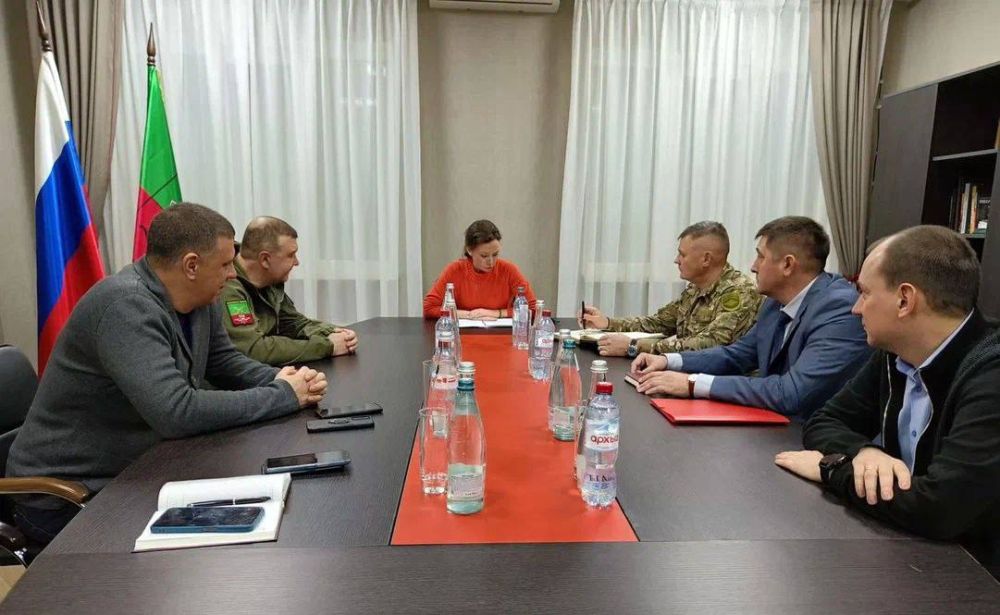 «В Запорожской области продолжают наносить удары по жилым кварталам, школам, детским садам и больницам. Экстремисты используют детей для визуального наблюдения за объектами, сбора информации и передачи ее боевикам»