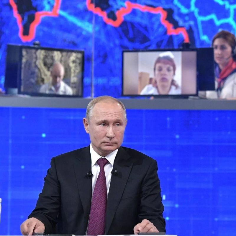 Владимир Путин 14 декабря проведет Прямую линию и ежегодную большую пресс-конференцию, сообщил Дмитрий Песков