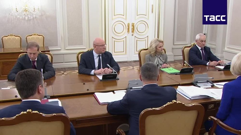 Власти будут возмещать 90% затрат предприятиям, занимающимся повышением плодородия почвы, сообщил премьер-министр РФ Михаил Мишустин