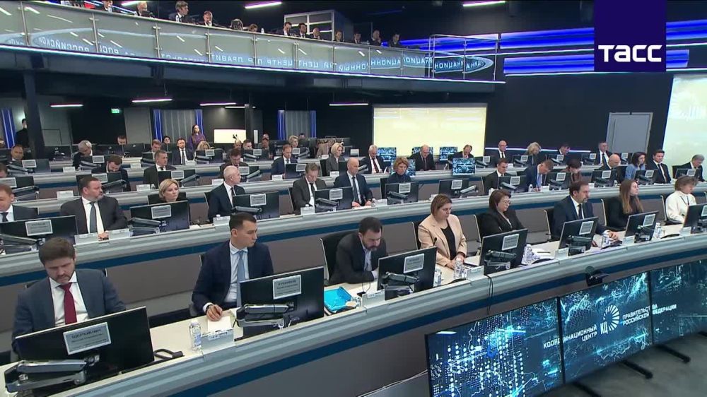 Средний уровень достижения целей по национальным проектам сейчас составляет почти 100%, сообщил Михаил Мишустин на профильном совещании