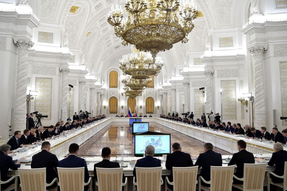 Путин обновил состав Госсовета в рамках ежегодной ротации, в него вошли в том числе главы новых регионов РФ