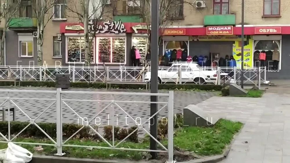 ������� ������ ��������� � ������������ ���� ������������� � ����� �� ������ ������������� �������� ������