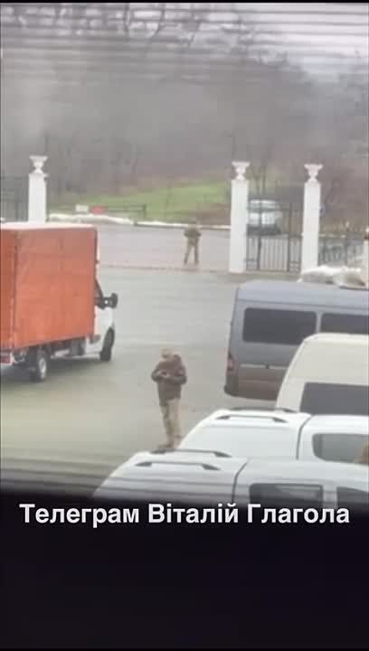 ���������� �������� ��������� ��������� ����� ������������ � � ���� ��������� ����� ������ ����������� ���������� �� ��������� �������� "������" � ����������