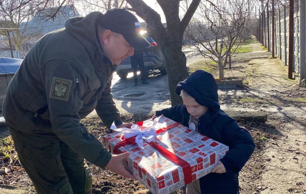 ���������� ����� 4-������� ����� �� ���������� �������� ���������� ������������� ������� ��������� ����������