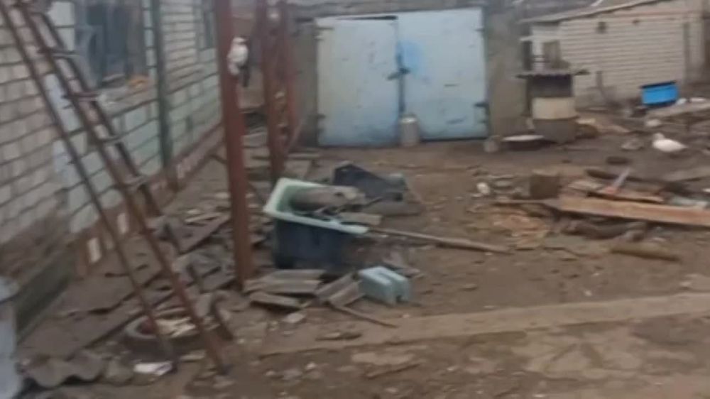 ������� �������: �� ����������� ������ ��������� ����������� �������� ������� ���. �� ����� - ����������� ��������� �������� ����� ����������� �������� �� ���� ��������� ������������� ������