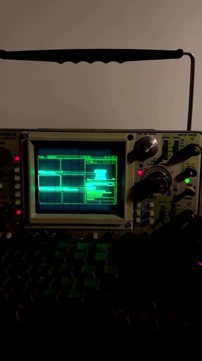 �������� �������� ��������� ������� �� ������������ Tektronix 1973 ���� �������