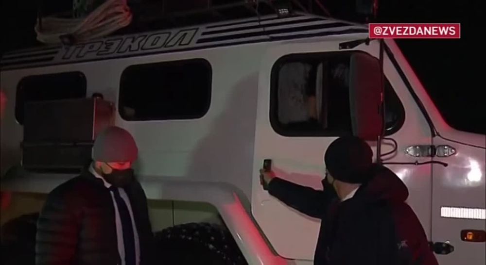 Владимир Путин проехал на снегоболотоходе по зимнику на Чукотке