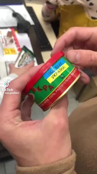 ������ ��������� ���� �������� ������������ � �����