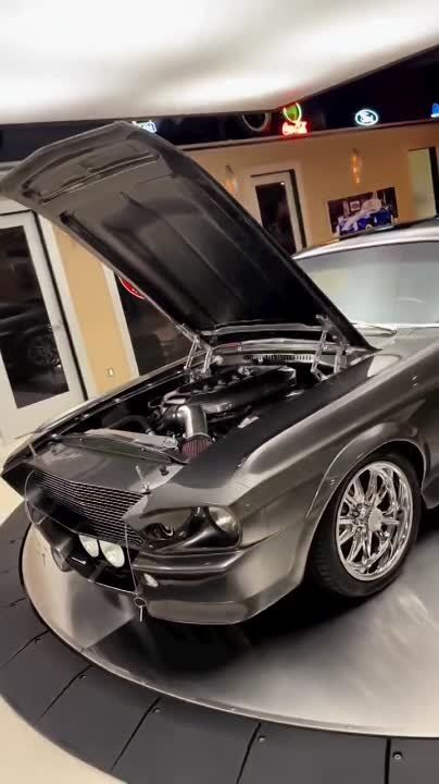 ��� ��������: Ford Mustang 1968 ����