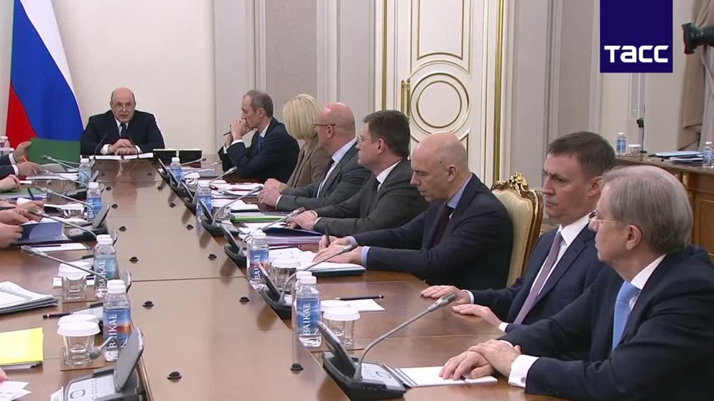 Долгосрочная программа содействия занятости молодежи до 2030 года обновлена, будут сформированы условия, которые помогут молодым людям определиться с выбором профессии до совершеннолетия