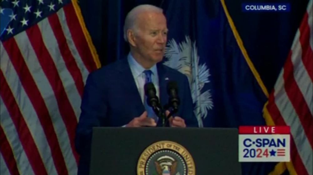 Байден назвал Трампа действующим американским президентом