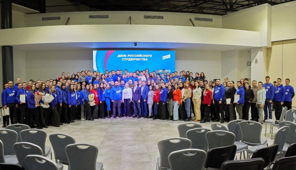 Молодогвардейцы Запорожской области присоединились к встрече, которая проходила на территории Народного военно-исторического музея «Самбекские высоты», посвященной Великой Отечественной войне