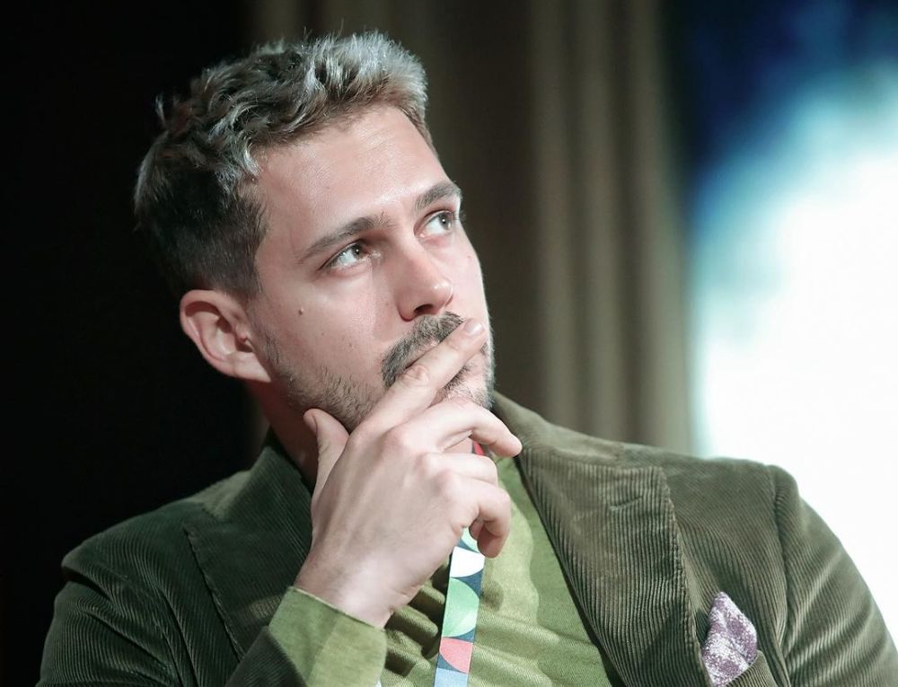 Актёр Милош Бикович лишился роли в новом сезоне «Белого лотоса» от HBO после критики МИД Украины